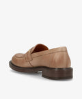 Brun lædersko fra Shoedesign Copenhagen set bagfra med en robust, mørk sål.
