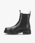 Sort læderstøvle fra Shoedesign Copenhagen med elastiske paneler og robust sål.