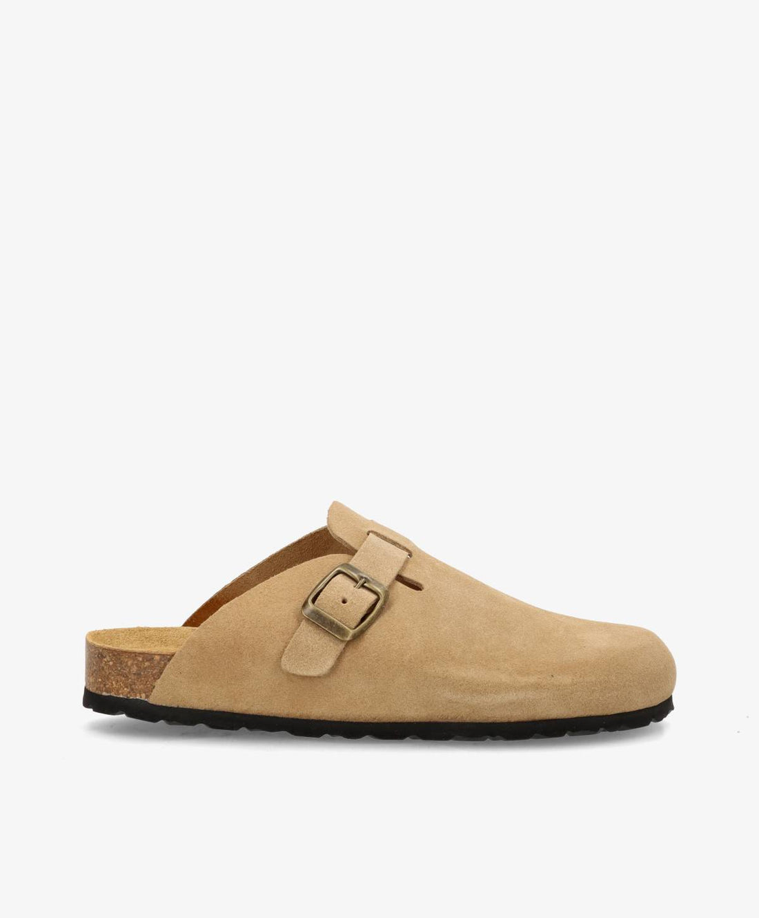 Beige ruskindssandal med spænde fra Shoedesign Copenhagen, set fra siden.