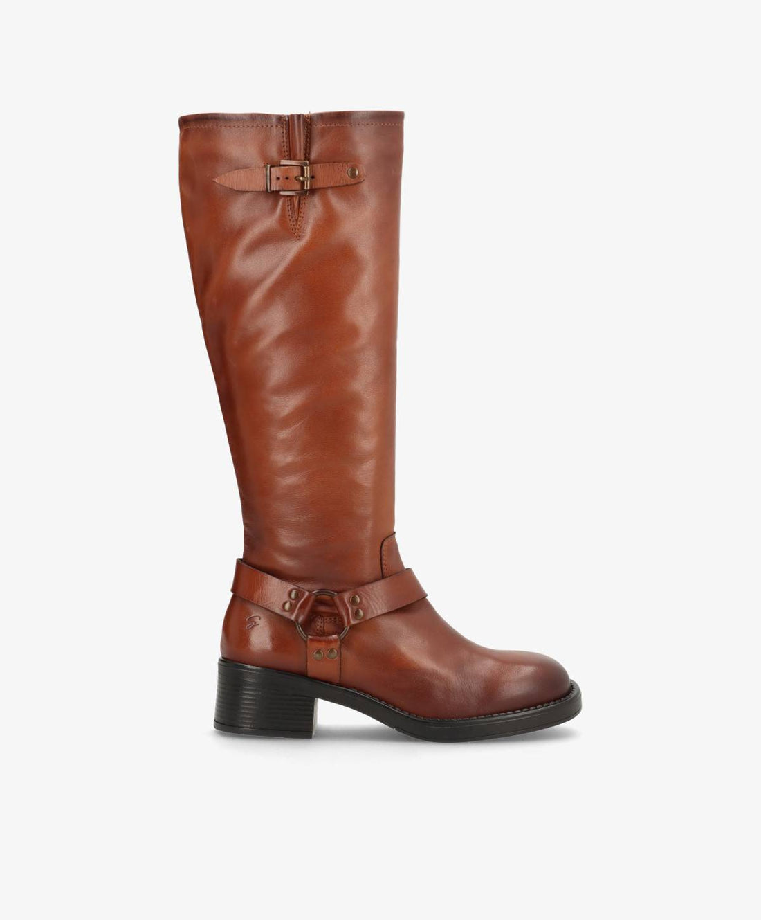 Brun knæhøj støvle fra Shoedesign Copenhagen med spænder og lav hæl.