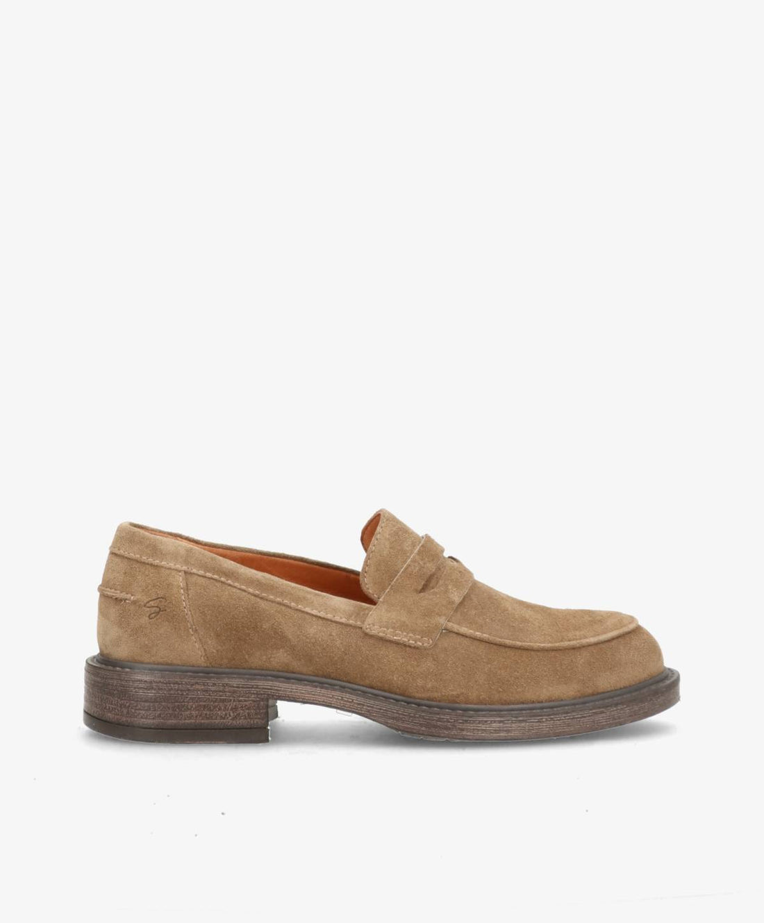 Brun ruskind loafer fra Shoedesign Copenhagen med en solid træfarvet sål.