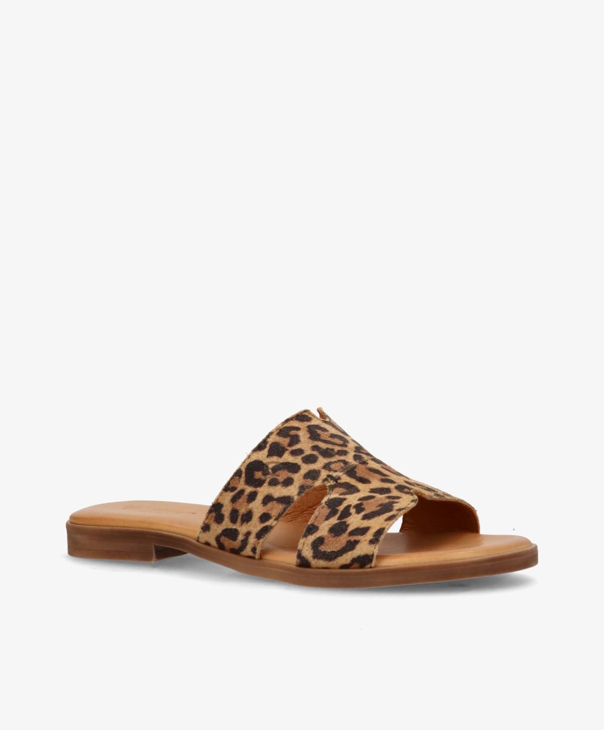 Sandaler fra Shoedesign Copenhagen i leopardmønstret ruskind med flad sål.