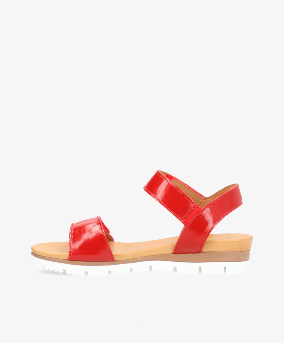 Rød sandal fra Shoedesign Copenhagen med to stropper og flad sål.