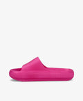 Lyserød gummisandal fra Shoedesign Copenhagen med bred rem og rillet sål.