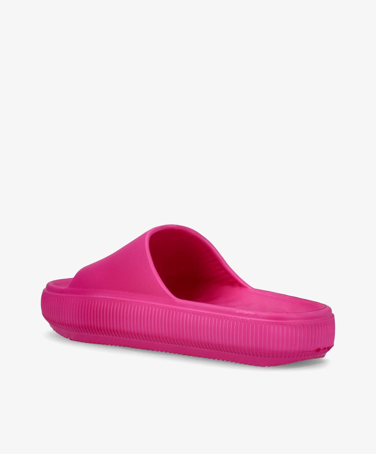 Lyserød gummisandal fra Shoedesign Copenhagen med tyk sål og åben tå.