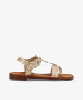 Beige sandaler fra Shoedesign Copenhagen med krokodillemønster og justerbar rem.