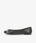 Sort ballerina-sko fra Shoedesign Copenhagen med en lille sløjfe foran.