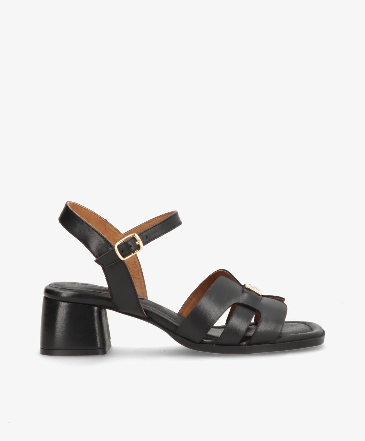 Sort læder sandal fra Shoedesign Copenhagen med blokhæl og justerbar rem.
