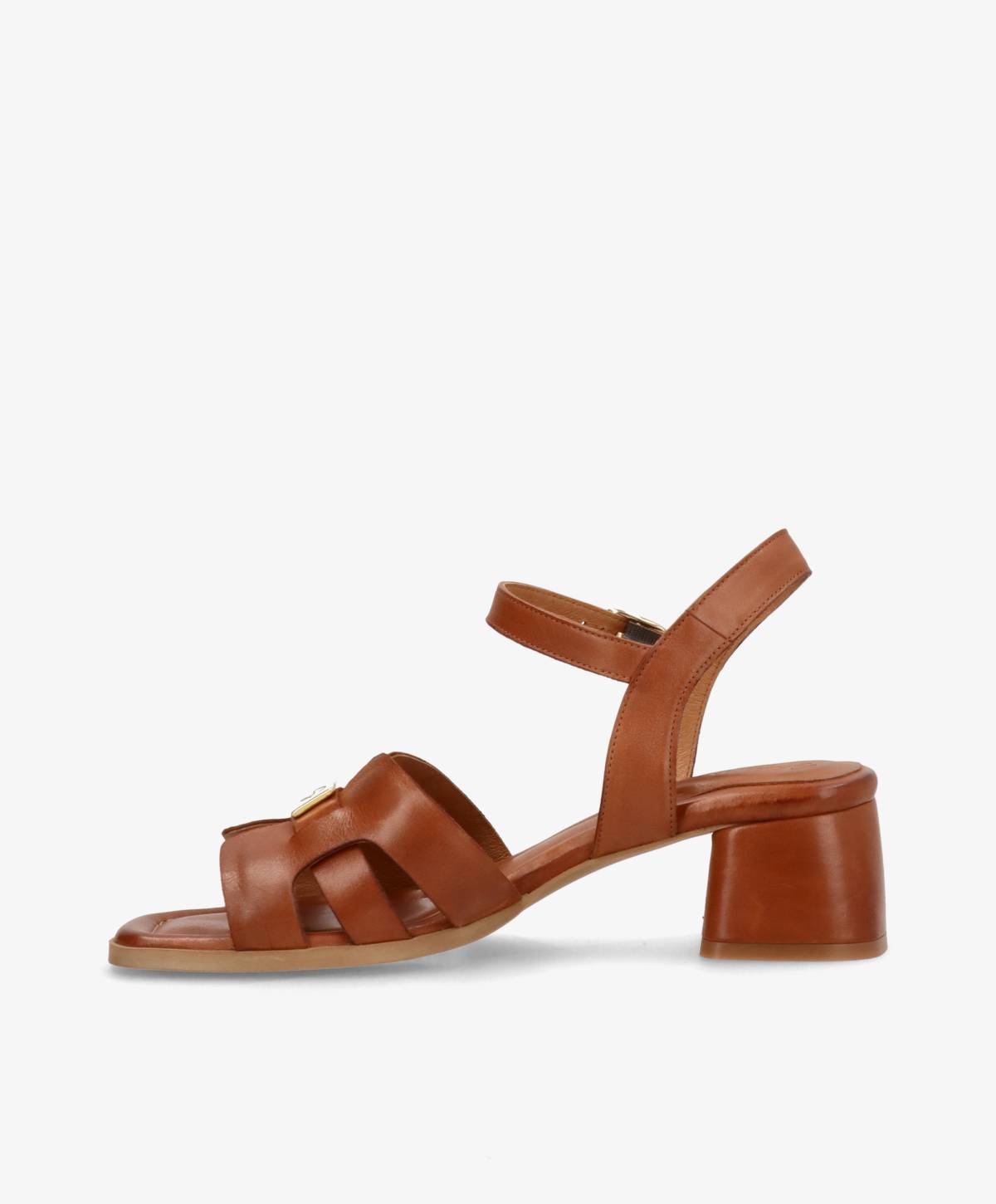 Brun lædersandal med blokhæl og ankelrem fra Shoedesign Copenhagen.